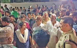 കുടിവെള്ള വിതരണം നിലച്ചു; റോഡ് ഉപരോധിച്ച്‌ നാട്ടുകാർ